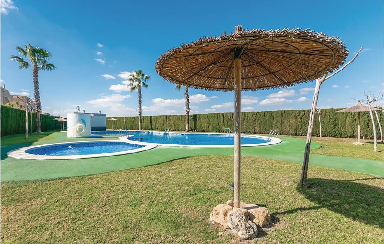 Stunning Apartment In Torrevieja Exterior foto