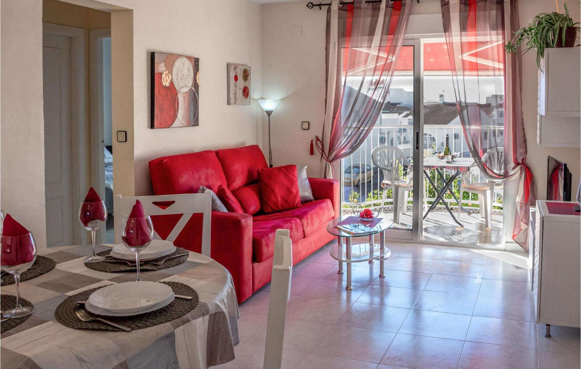 Stunning Apartment In Torrevieja Exterior foto